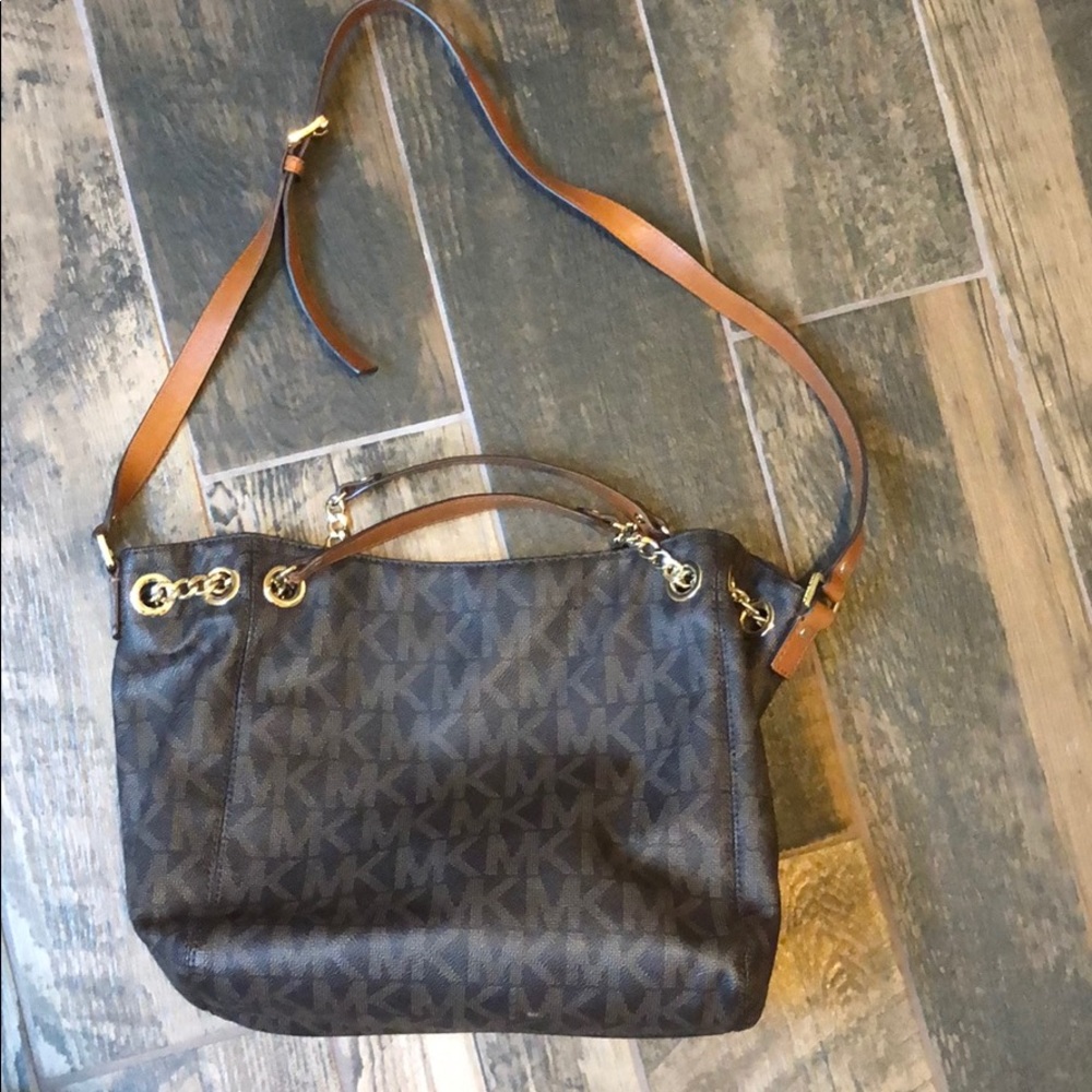 Michael Kors purse